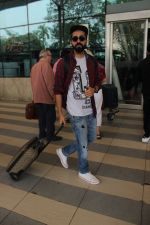 Ayushman Khurana snapped at airport on 17th Feb 2016